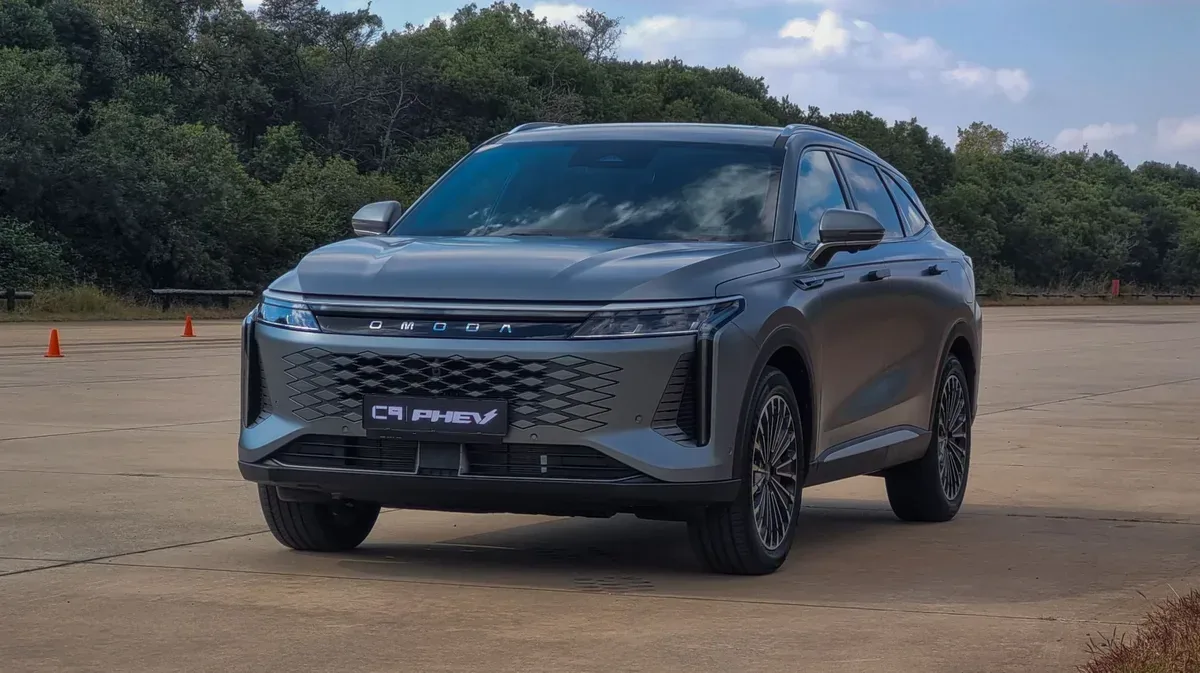 CHERY OMODA 9 PHEV — Primary image